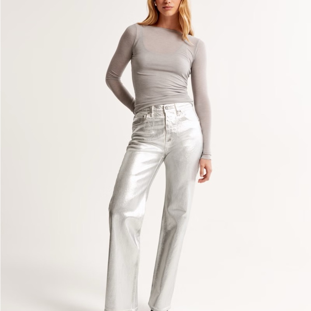 Abercrombie & Fitch 90’s High Rise Relaxed